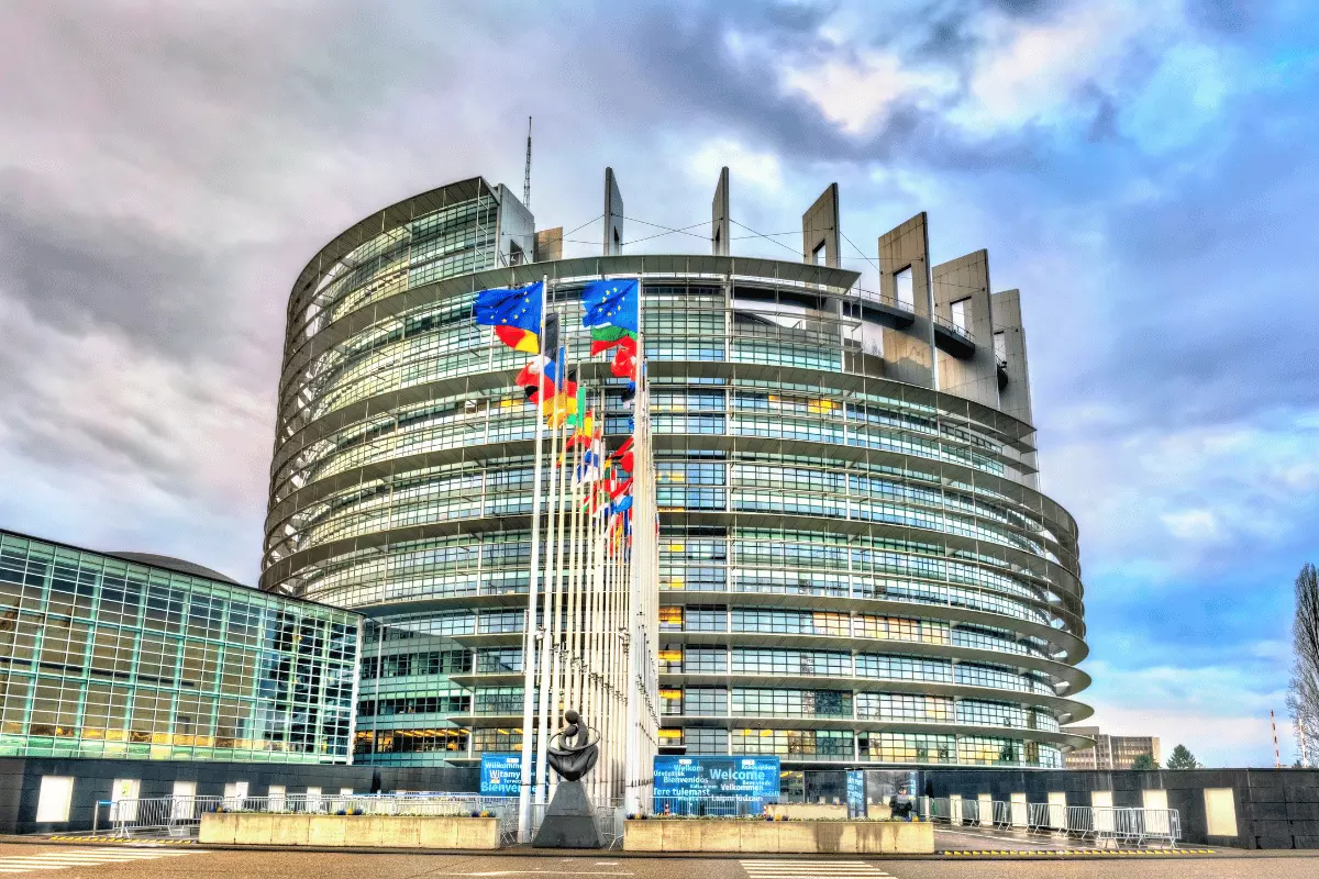 Concorso straordinario ter via libera di Bruxelles atteso oggi