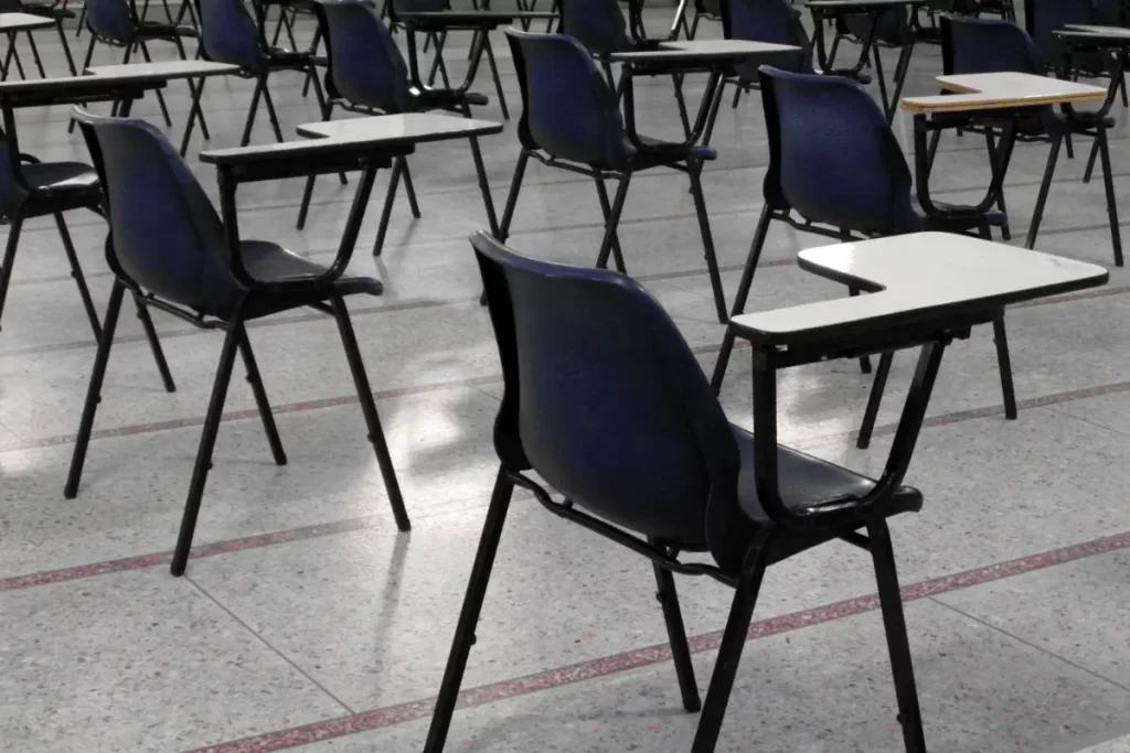 la sala per l'esame scritto
