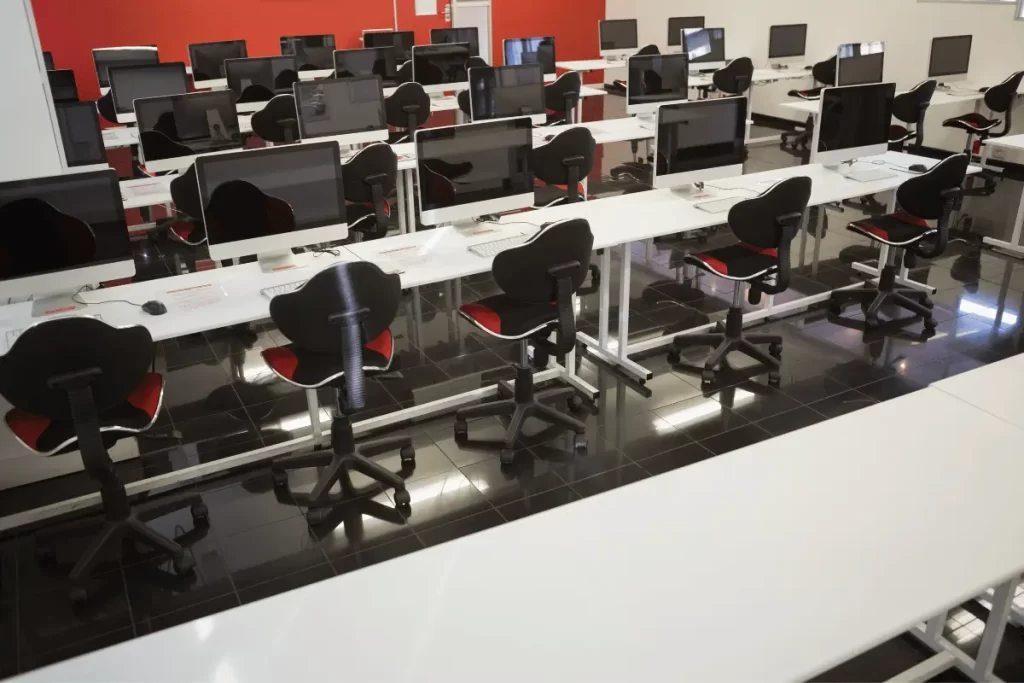 aula pc per la prova scritta del concorso PNRR2