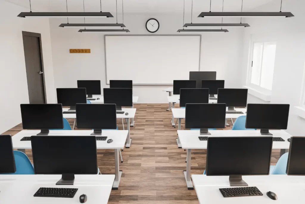 aula computer vuota