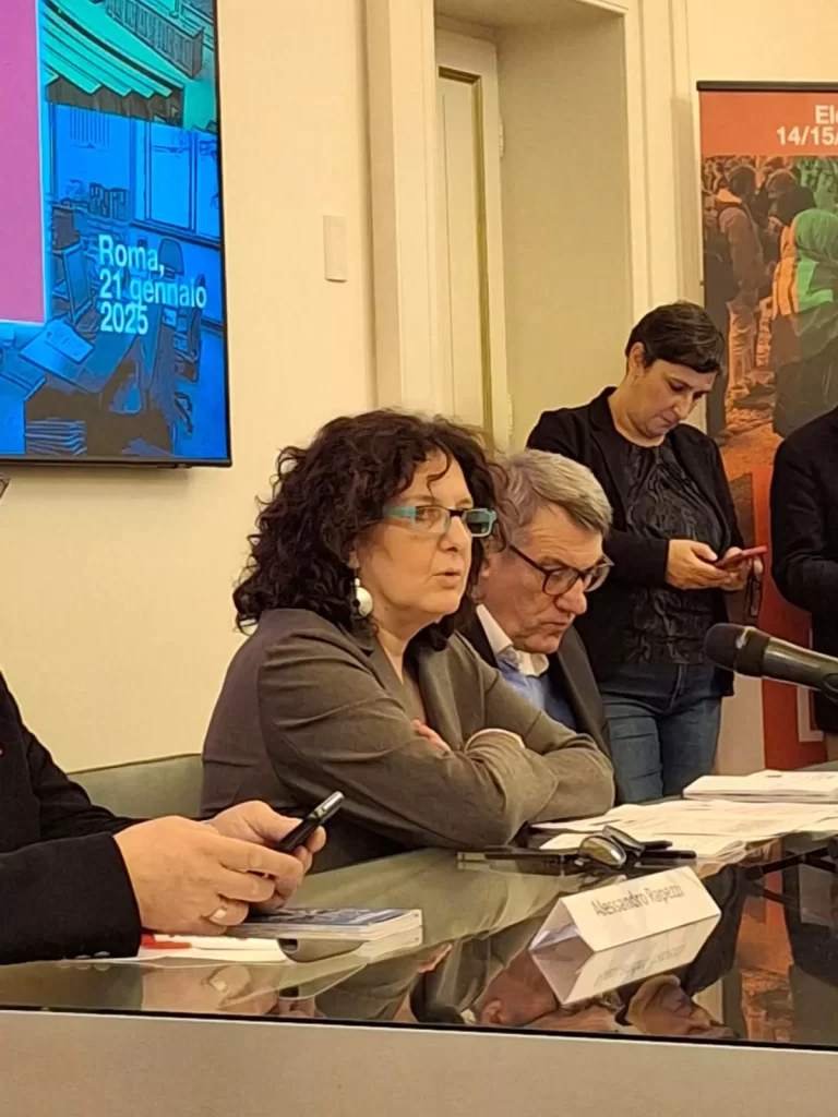  il Segretario generale FLC CGIL Gianna Fracassi
