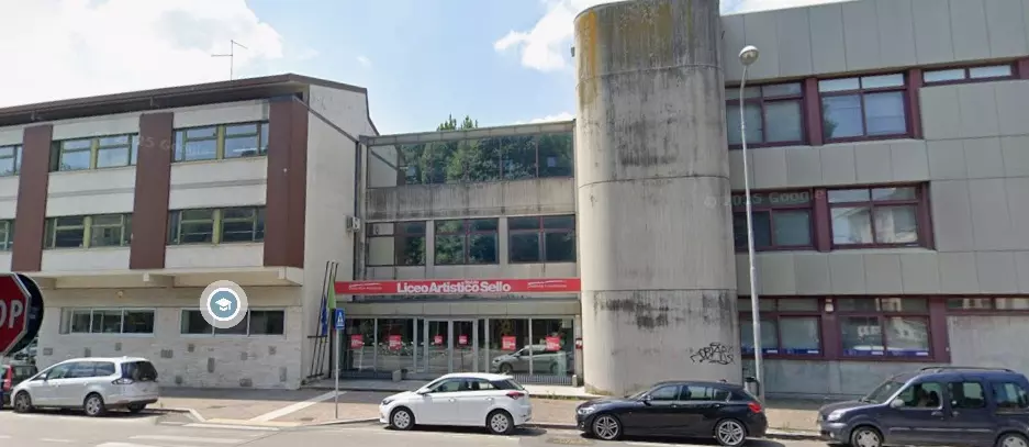 Studentessa 17enne investita a Precenicco: il liceo artistico "Giovanni Sello" di Udine